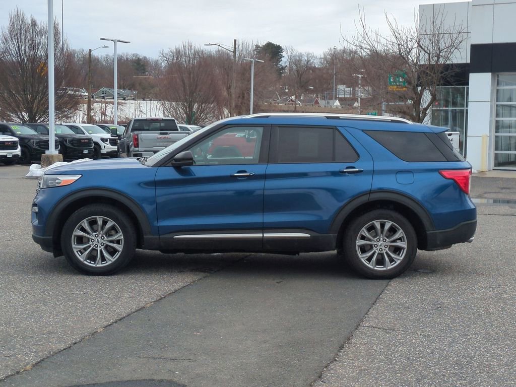 Used 2023 Ford Explorer Limited w/ Equipment Group 301A image 6