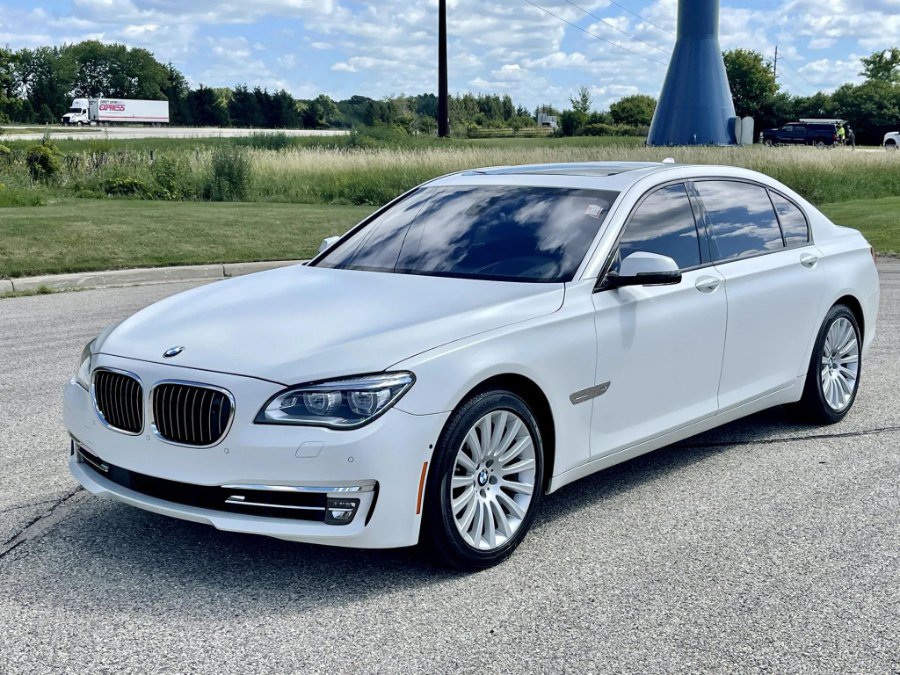 Used 2014 BMW 760Li RWD image 3