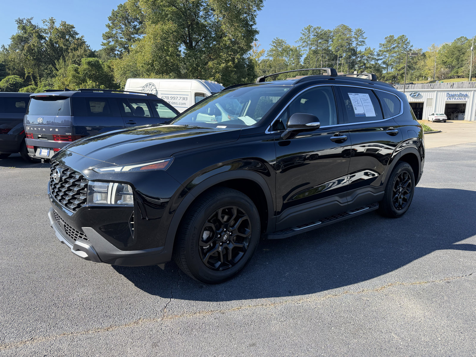 Used 2023 Hyundai Santa Fe XRT FWD image 3