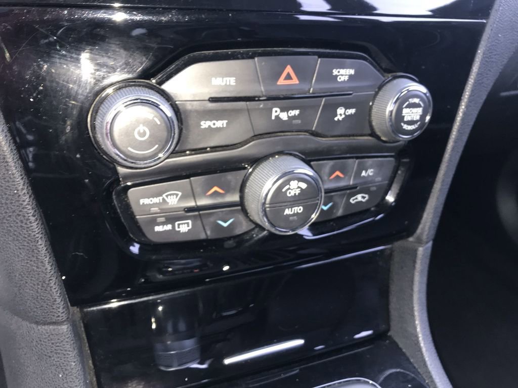 Used 2019 Chrysler 300 S w/ 300S Premium Group 2 image 18