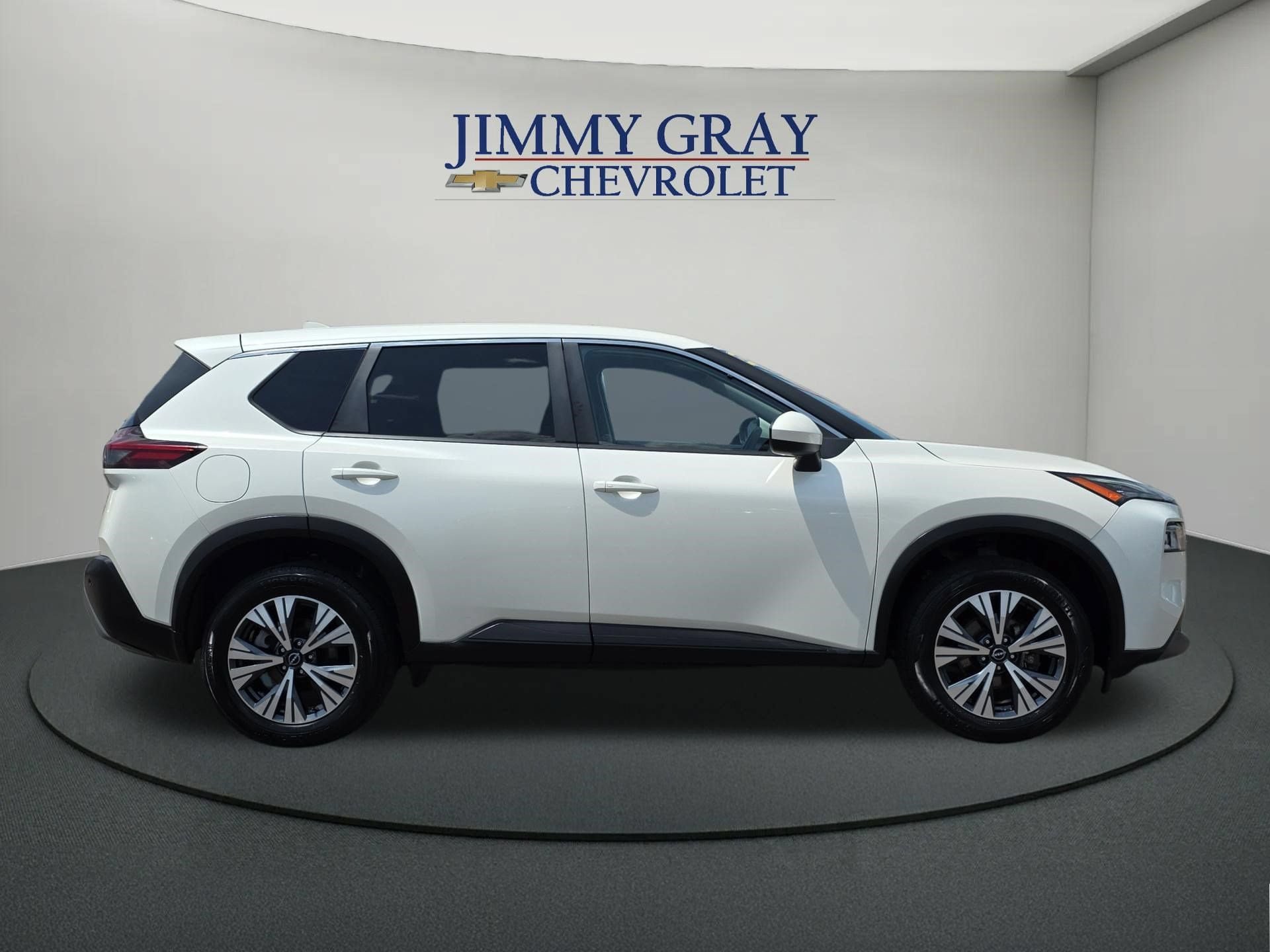 Used 2023 Nissan Rogue SV AWD/4WD image 6
