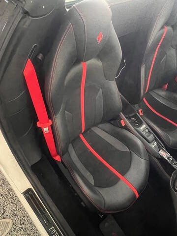 Used 2022 Ferrari F8 Tributo RWD image 17