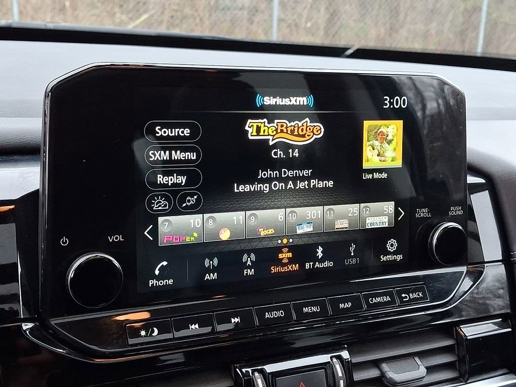 Used 2023 Nissan Pathfinder Platinum w/ Lighting Package (N93) image 19