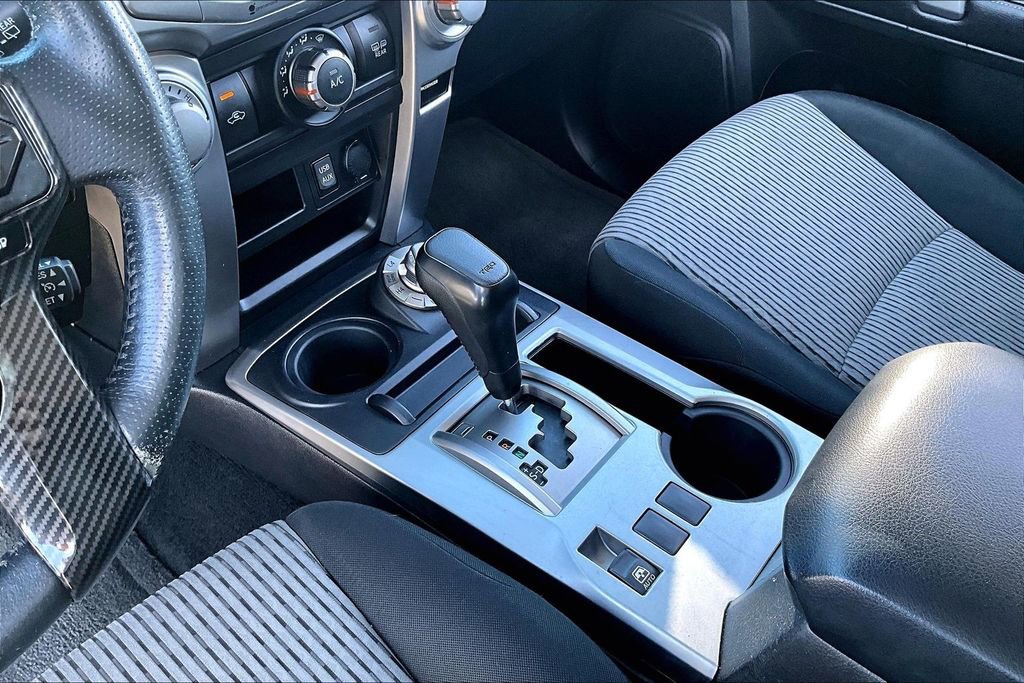 Used 2016 Toyota 4Runner SR5 image 14