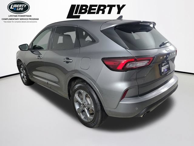 Used 2023 Ford Escape ST-Line w/ Tech Pack #1 AWD/4WD image 5