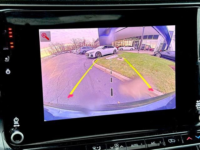 Used 2024 Jeep Wagoneer L 4WD w/ Premium Group I image 15