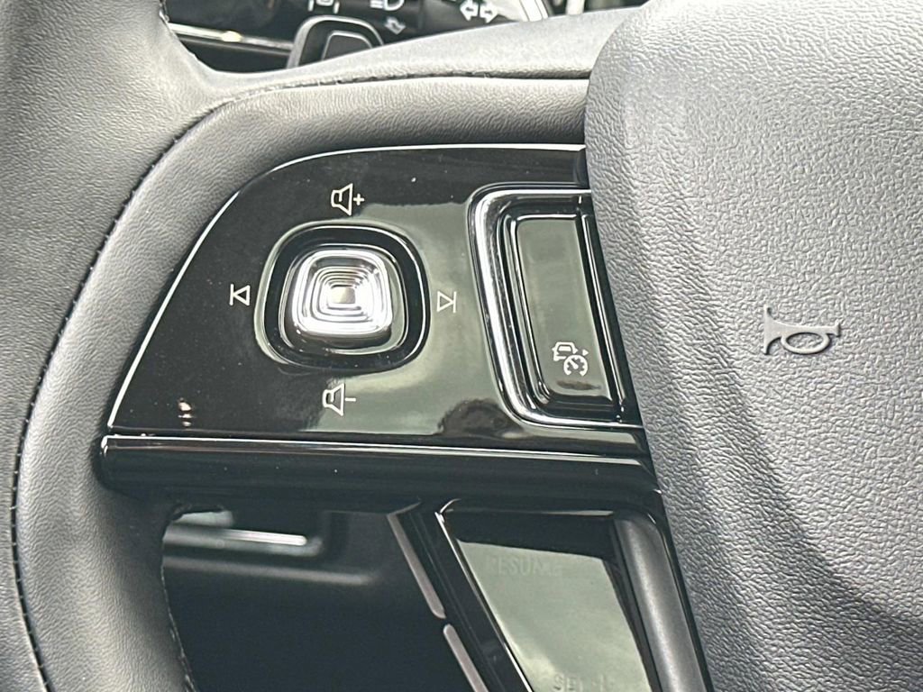 New 2025 Lincoln Corsair FWD w/ Equipment Group 101A image 25