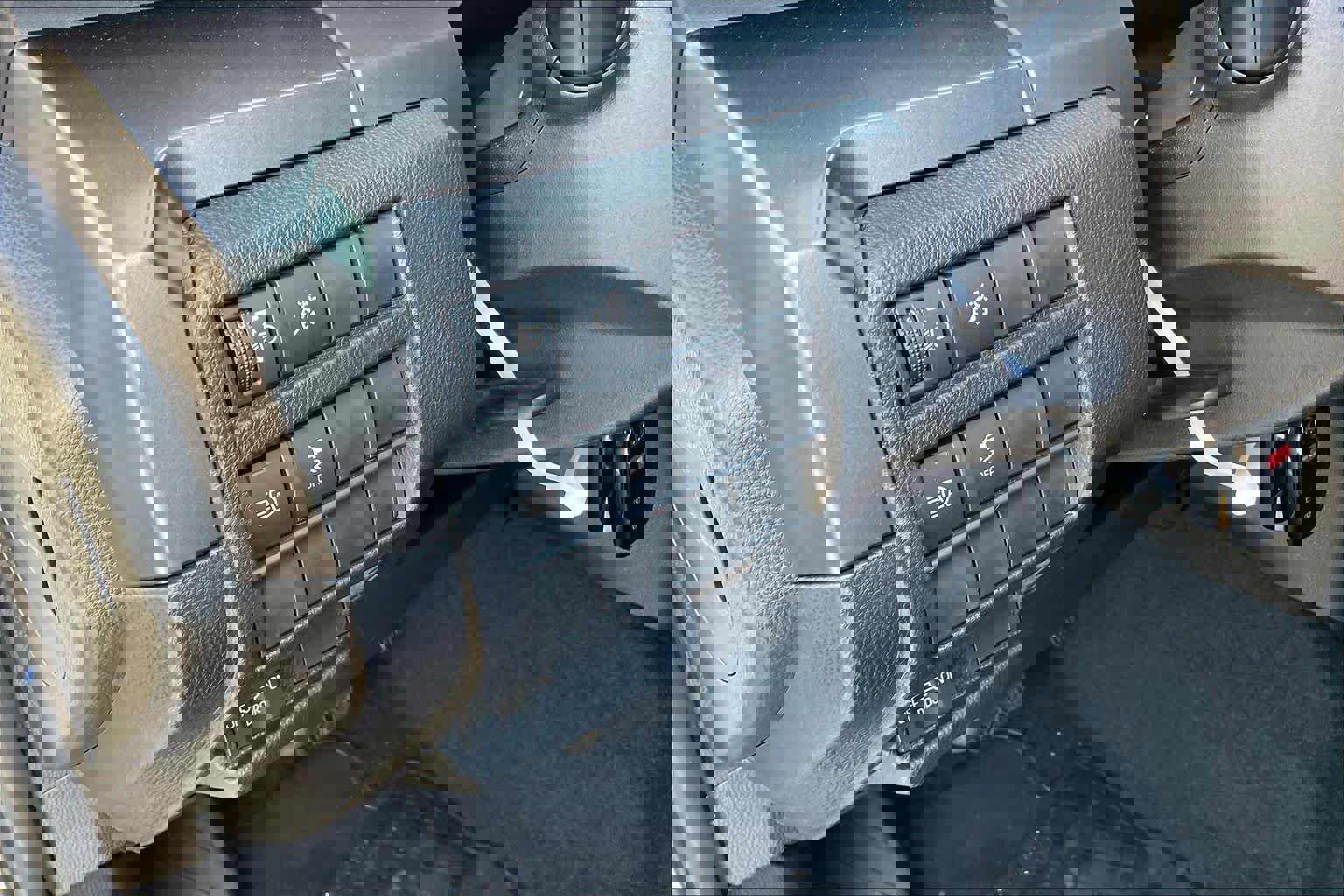 New 2025 Toyota Tacoma SR5 image 18