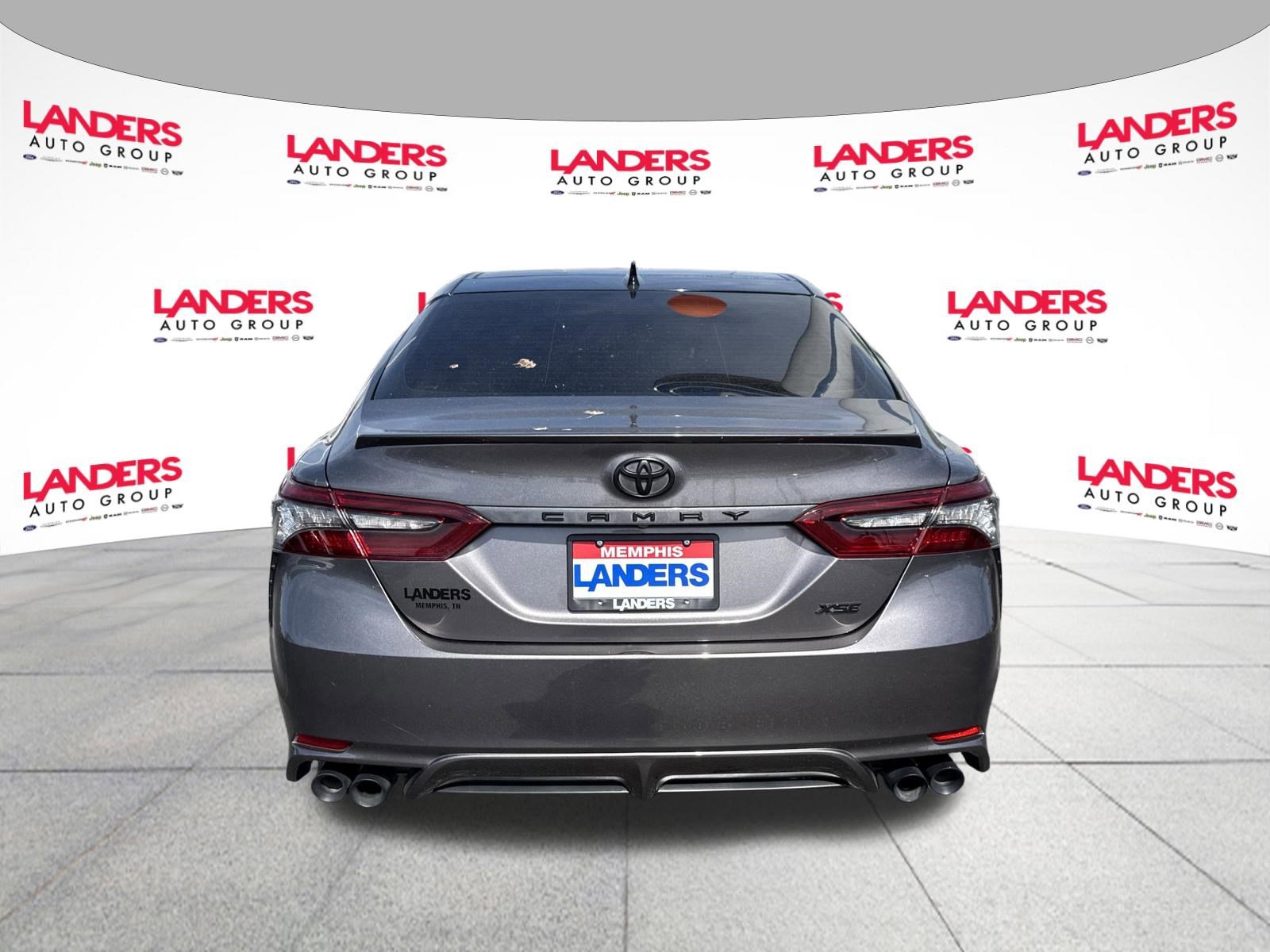 Used 2021 Toyota Camry XSE FWD image 4