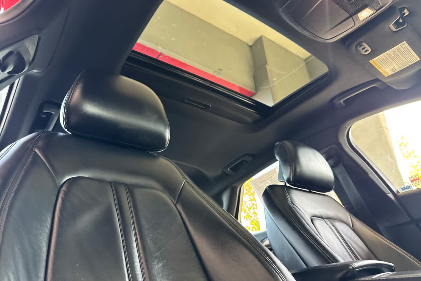 Used 2019 Lincoln MKZ Reserve w/ Reserve Plus Package FWD image 17