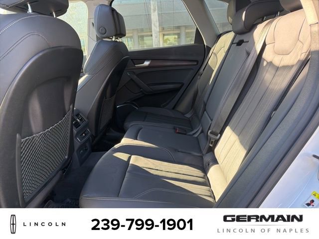 Used 2024 Audi Q5 2.0T Premium w/ Convenience Package image 15