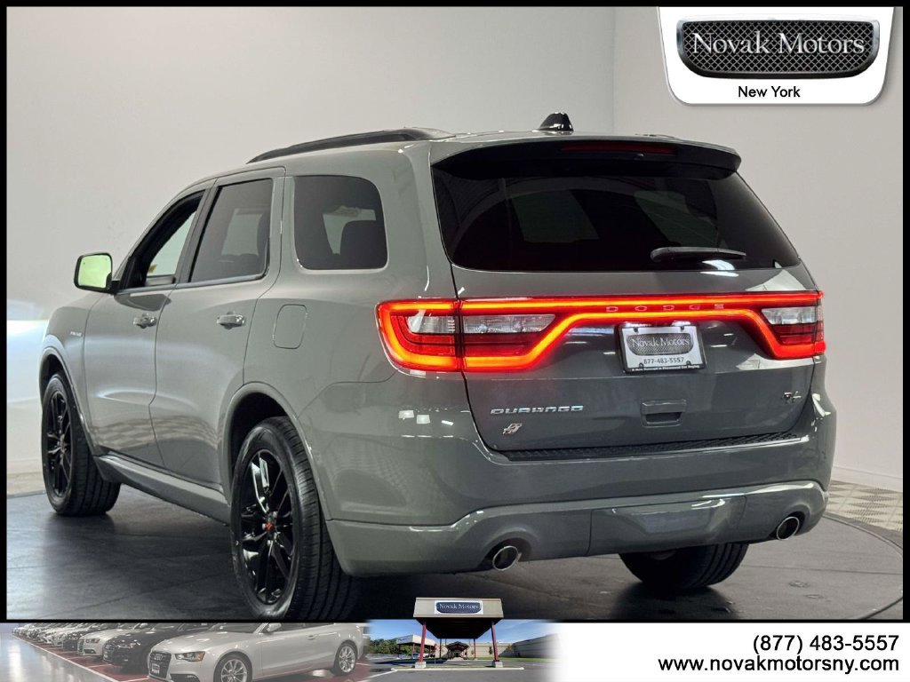 Used 2023 Dodge Durango R/T AWD/4WD image 6