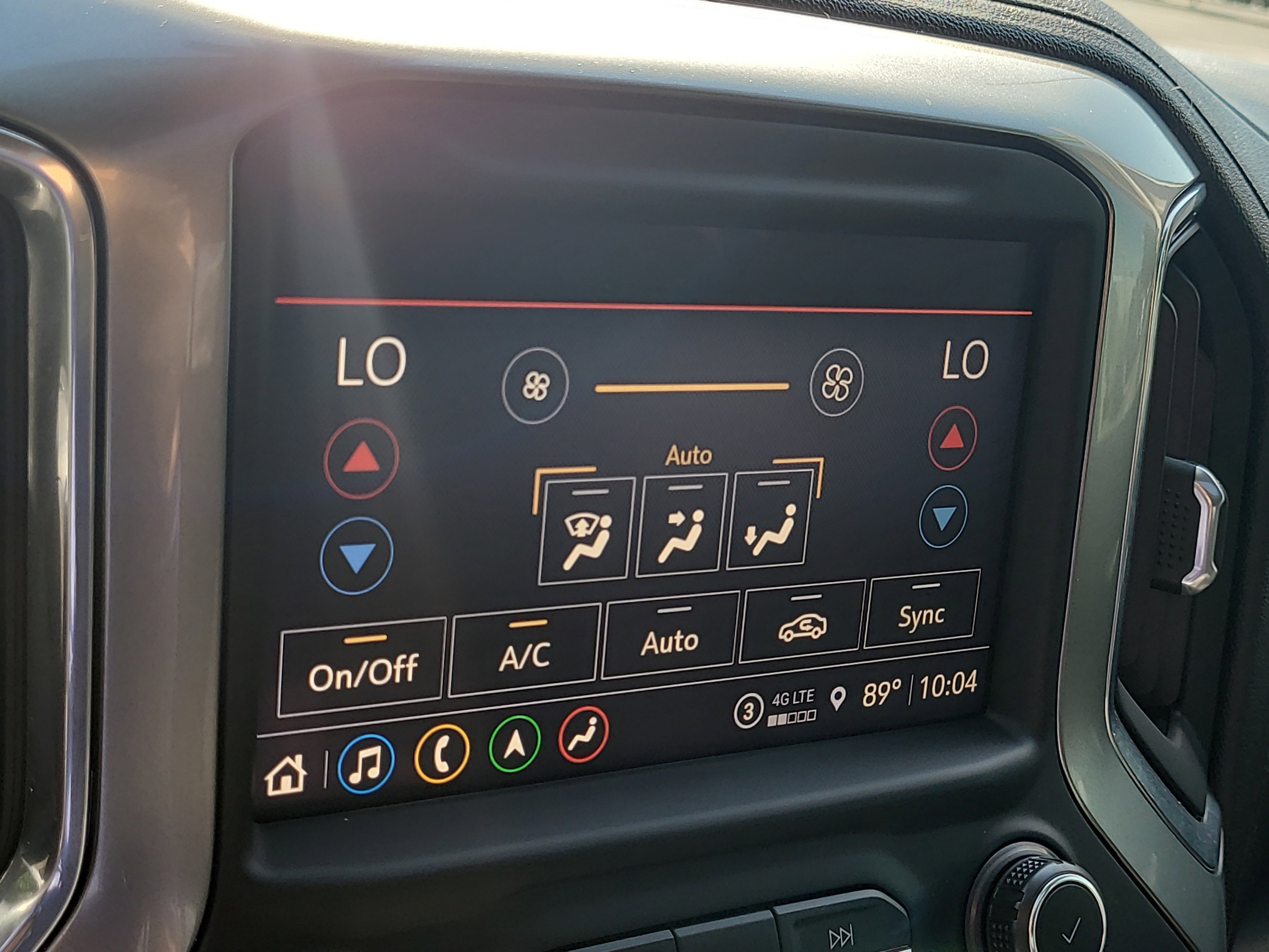Used 2021 Chevrolet Silverado 2500 LTZ w/ LTZ Plus Package AWD/4WD image 26