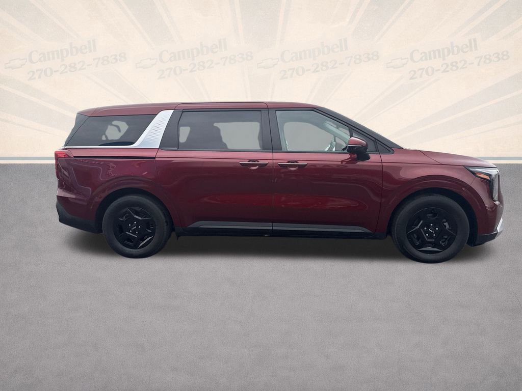 Used 2025 Kia Carnival image 7