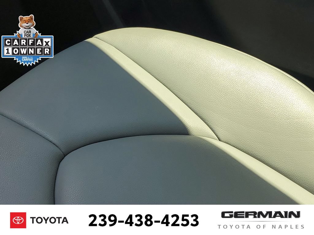 Used 2023 Toyota Highlander XLE FWD image 29
