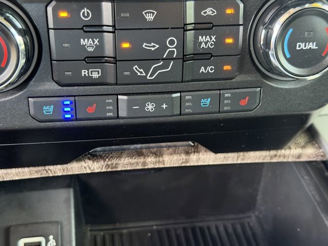 Used 2019 Ford F250 Lariat w/ Lariat Ultimate Package AWD/4WD image 26