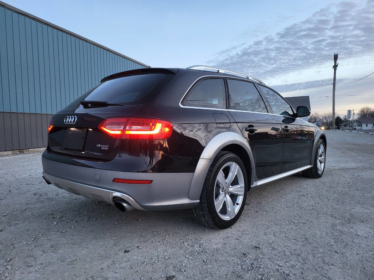 Used 2013 Audi A4 Premium Plus w/ Premium Plus Pkg AWD/4WD image 6