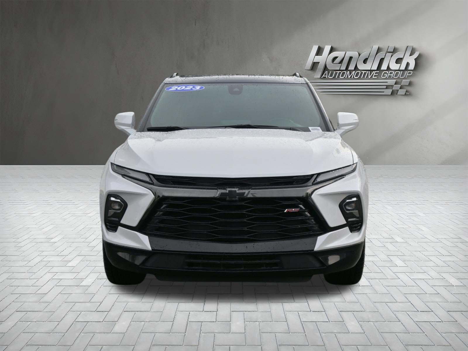 Used 2023 Chevrolet Blazer RS w/ Enhanced Convenience Package FWD image 3