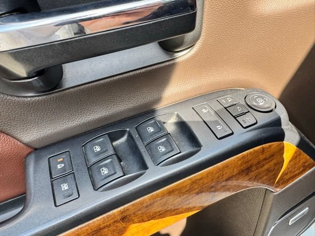Used 2015 Chevrolet Silverado 2500 High Country w/ Duramax Plus Package AWD/4WD image 19