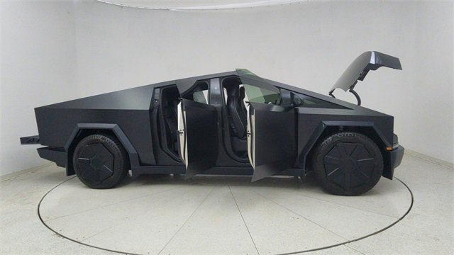Used 2024 Tesla Cybertruck Cyberbeast image 69