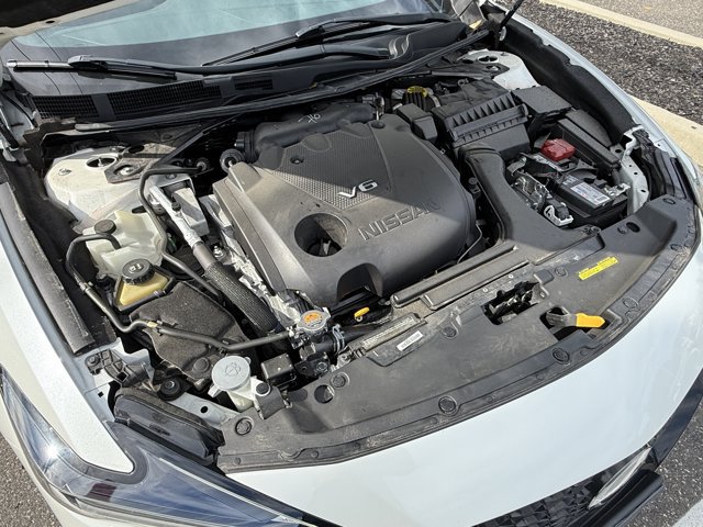 Certified 2023 Nissan Maxima SR w/ Sport Mat Group FWD image 29