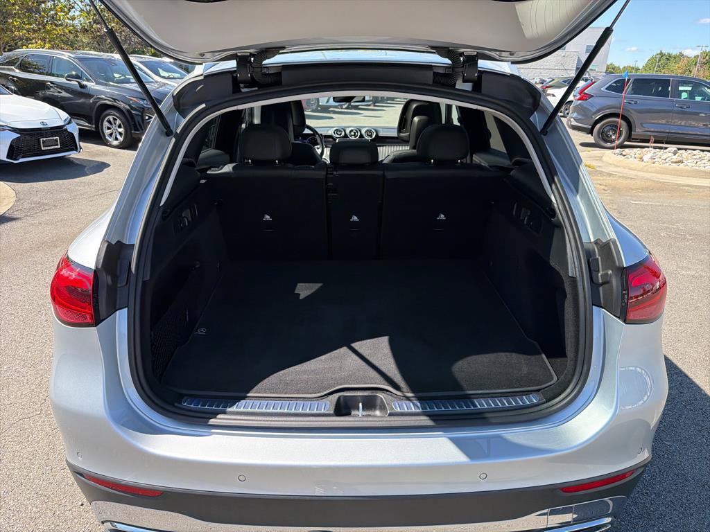Used 2023 Mercedes-Benz GLC 300 4MATIC image 26