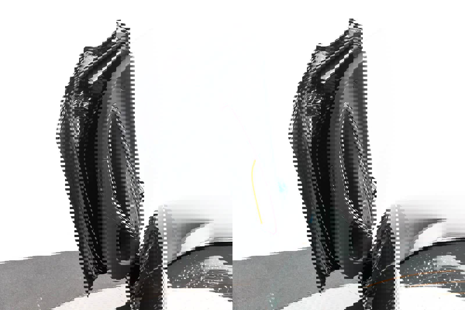 New 2023 McLaren Artura image 18