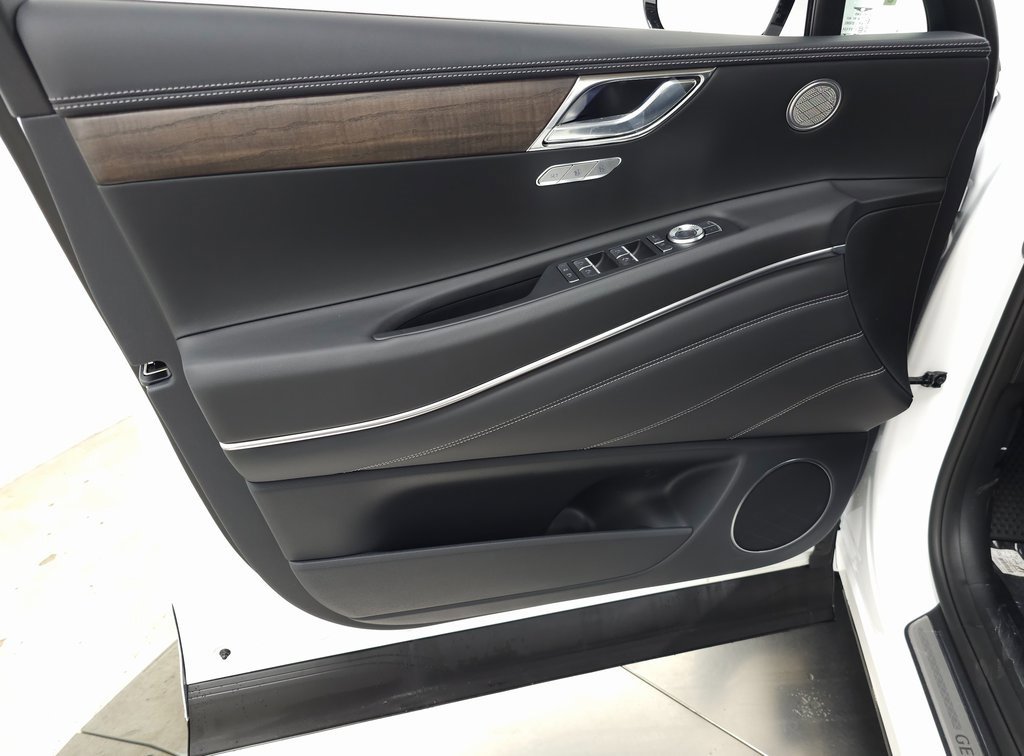 New 2026 Genesis GV80 2.5T Select image 10