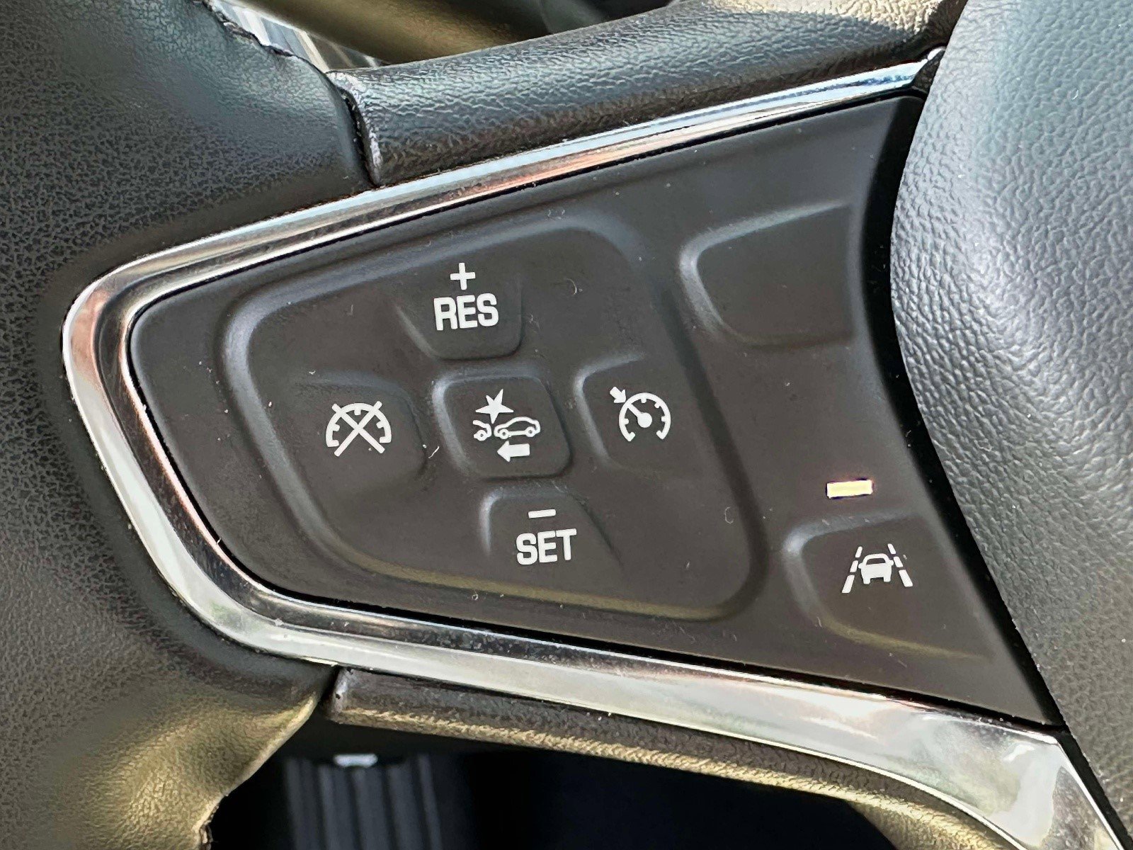 Certified 2024 Chevrolet Equinox LT image 4