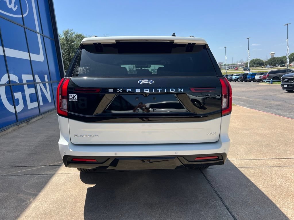 New 2027 Ford Expedition Max Platinum w/ Platinum Ultimate Package AWD/4WD image 5