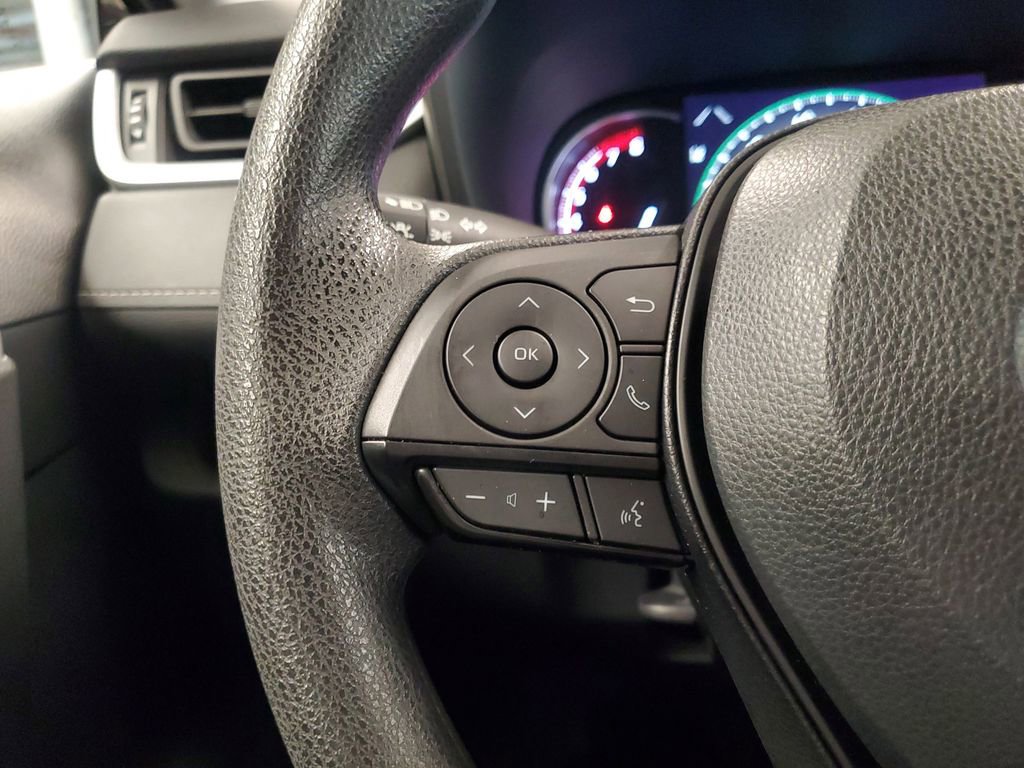 Used 2023 Toyota RAV4 XLE image 20