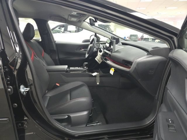 New 2027 Toyota Prius Plug-In Hybrid FWD image 10