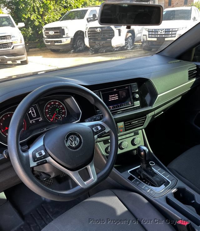 Used 2019 Volkswagen Jetta FWD image 13