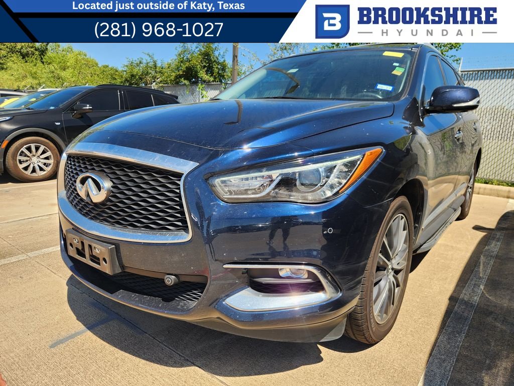 Used 2017 INFINITI QX60 FWD w/ Deluxe Technology Package