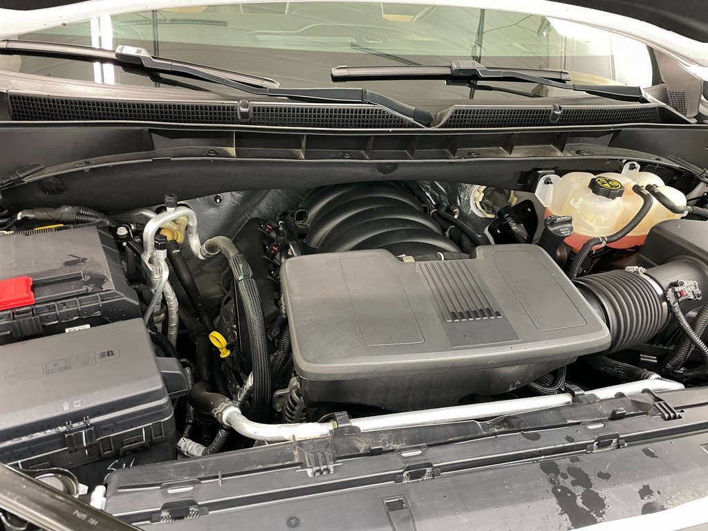 Used 2023 GMC Yukon XL AT4 w/ Max Trailering Package image 55