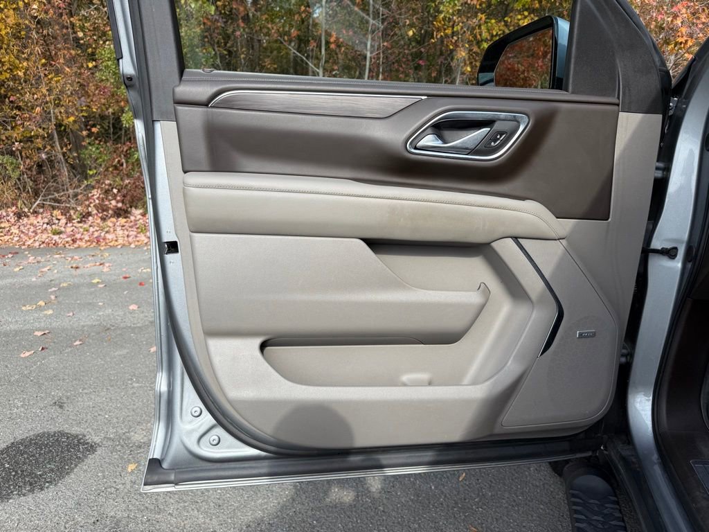 Certified 2023 Chevrolet Tahoe Z71 w/ Luxury Package image 53