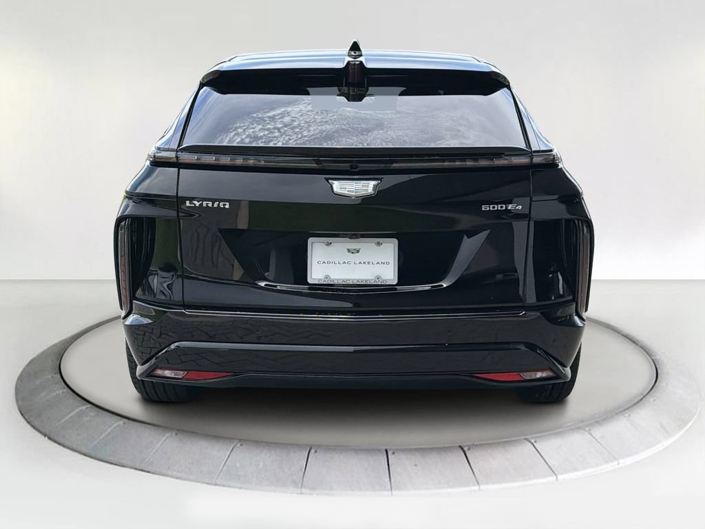 New 2026 Cadillac Lyriq Signature Sport AWD/4WD image 4