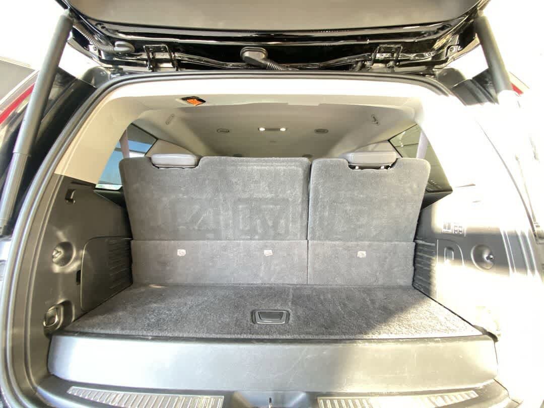 Used 2016 Cadillac Escalade Luxury AWD/4WD image 27