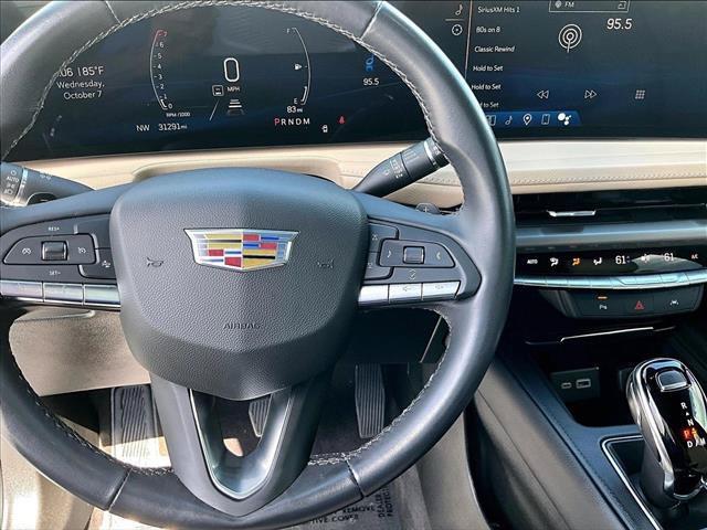 Certified 2024 Cadillac XT4 Luxury FWD image 21