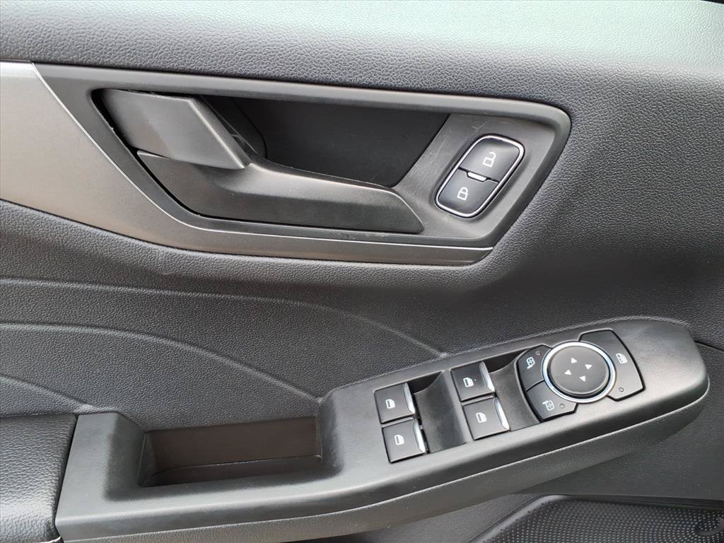 Certified 2023 Ford Escape Active AWD/4WD image 9