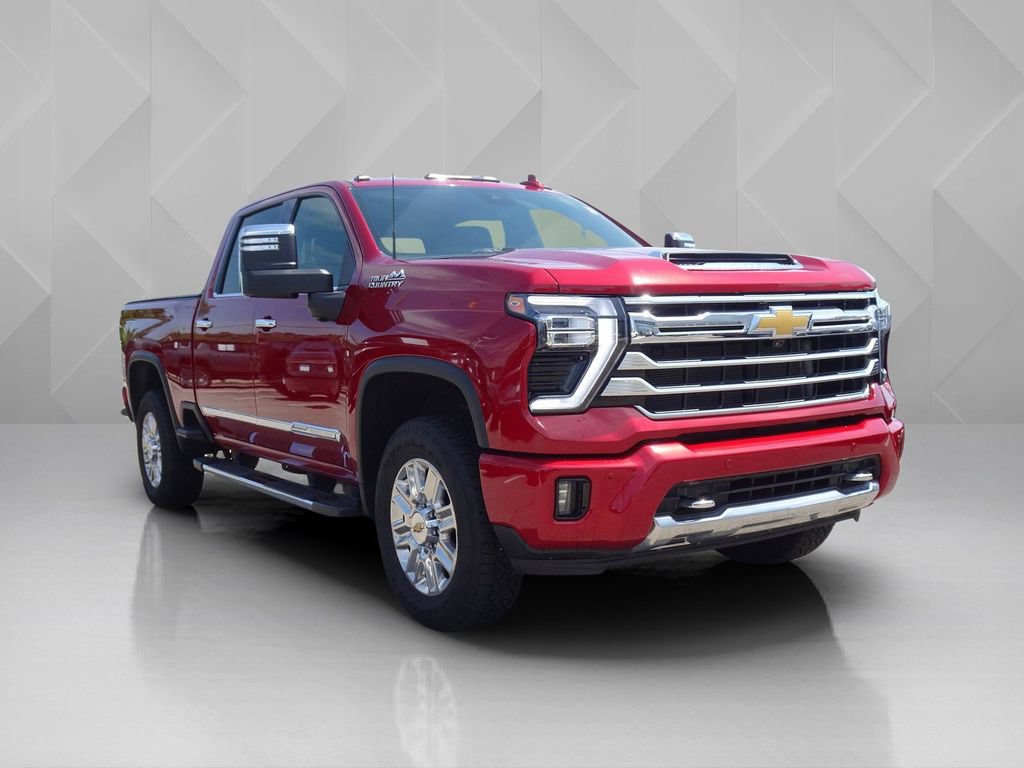 Used 2024 Chevrolet Silverado 2500 High Country w/ Technology Package AWD/4WD image 6