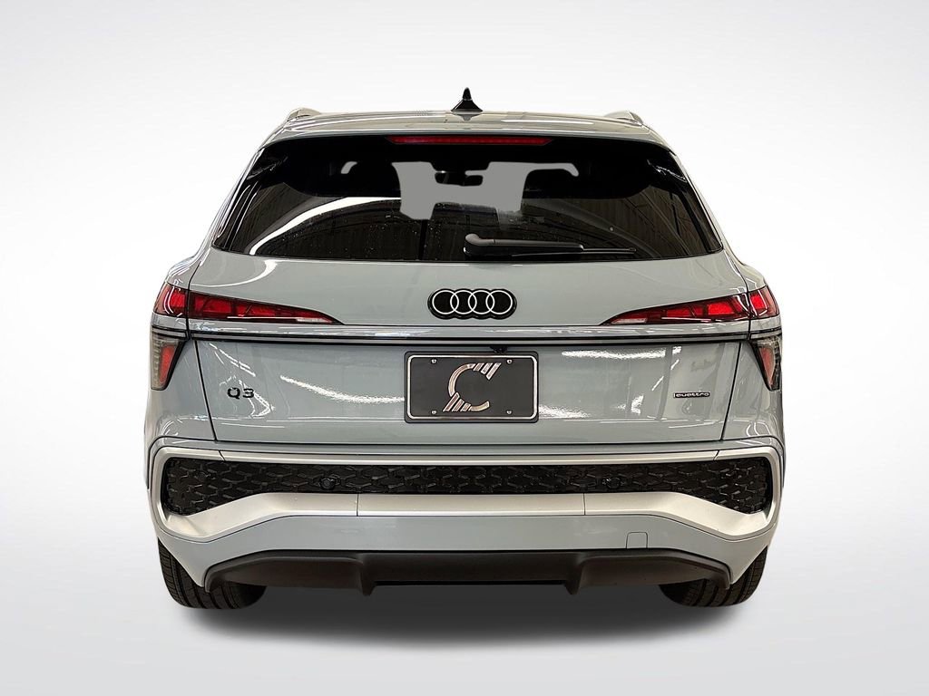 New 2026 Audi Q3 quattro 2.0T image 4