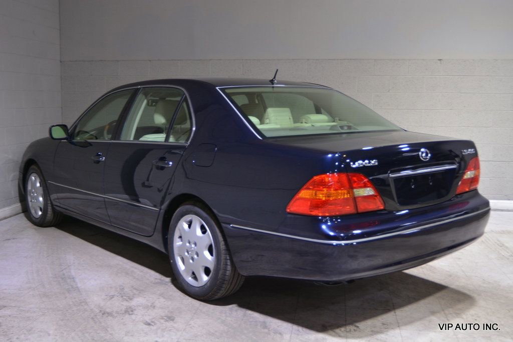 Used 2002 Lexus LS 430 image 3