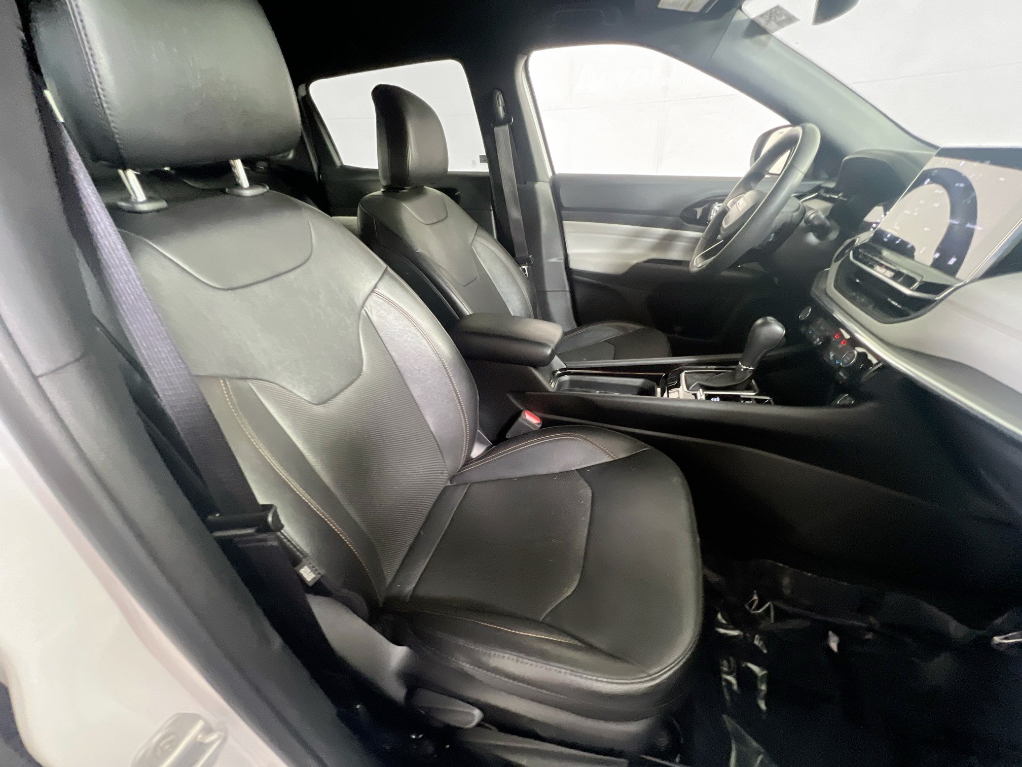 Used 2023 Jeep Compass Limited AWD/4WD image 26