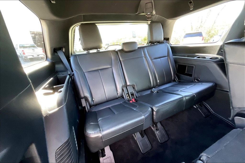 Used 2018 Ford Expedition XLT w/ Equipment Group 202A image 30