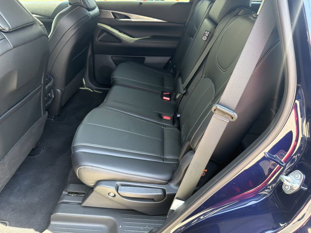 Used 2023 INFINITI QX60 Luxe w/ Cargo Package AWD/4WD image 21