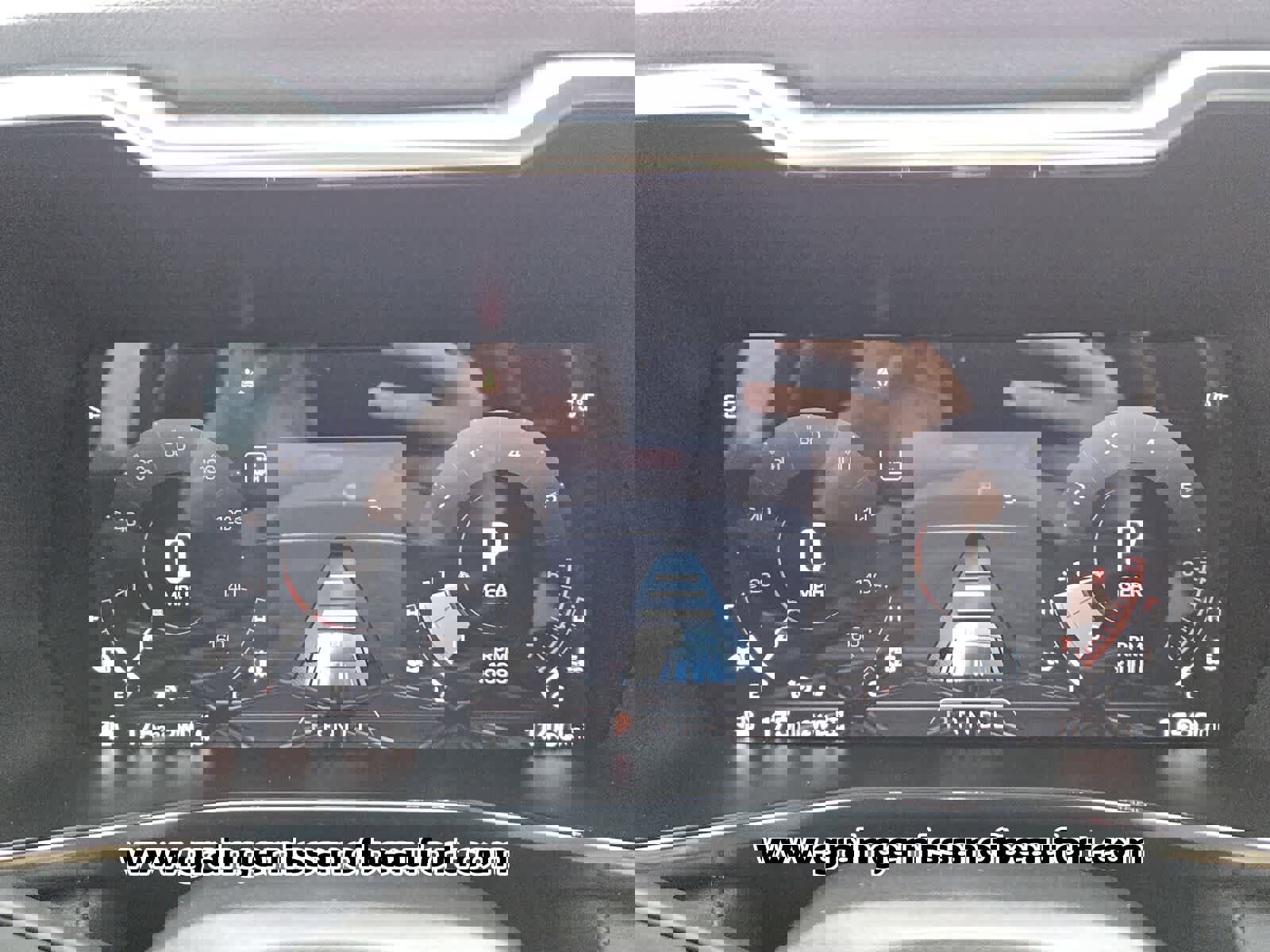 Used 2024 GMC Canyon Elevation w/ Convenience Package image 14