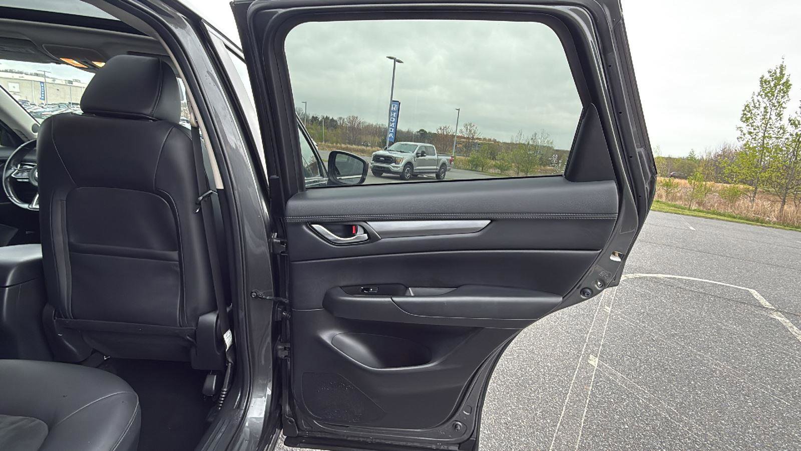 Used 2020 MAZDA CX-5 Touring AWD/4WD image 19