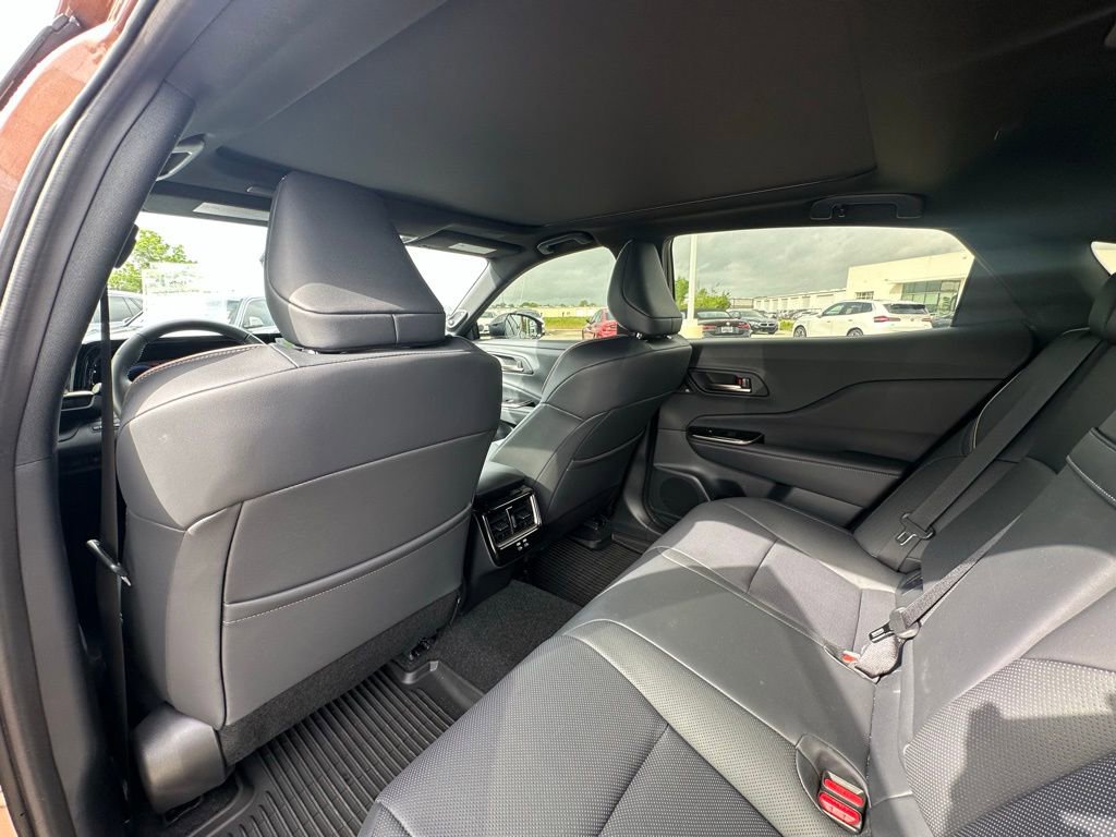 Used 2026 Toyota Crown Platinum image 24