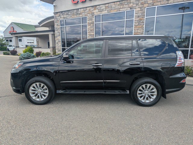 Used 2018 Lexus GX 460 Premium w/ Premium Package AWD/4WD image 2